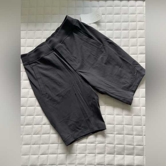 lululemon athletica Other - lululemon athletica Intent Short - Men's Athletic Shorts - Black